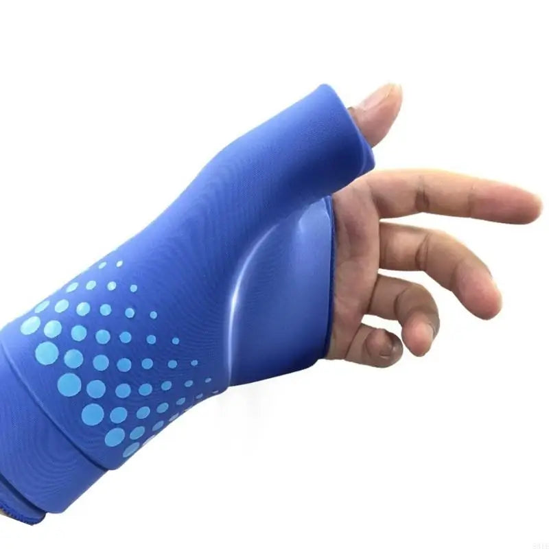 Ergonomic Wrist & Thumb Cooling Wrap
